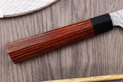 Couteau de chef japonais Kanetsugu Heptagon Uto martelé 20cm