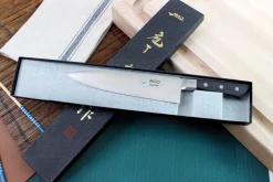 Couteau de chef japonais MAC Professional 22cm