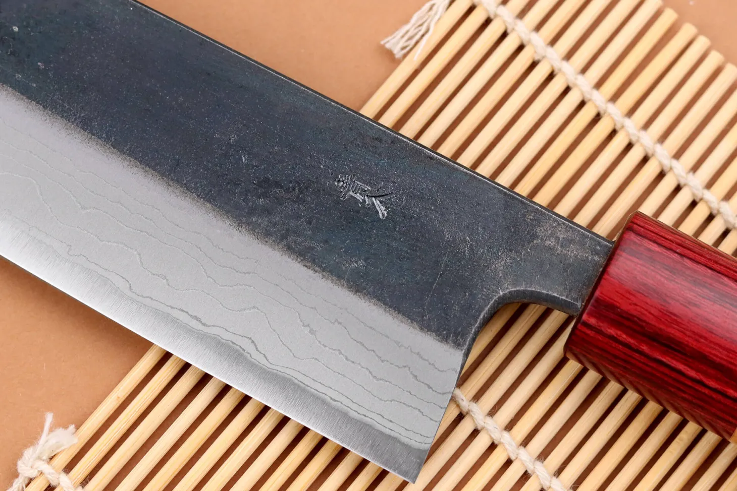 Couteau de chef kiritsuke japonais artisanal Wusaki Yuzo BS2 damas 21cm