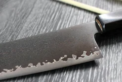 Couteau de chef kiritsuke japonais artisanal Kagekiyo Black Damascus VG10 21cm