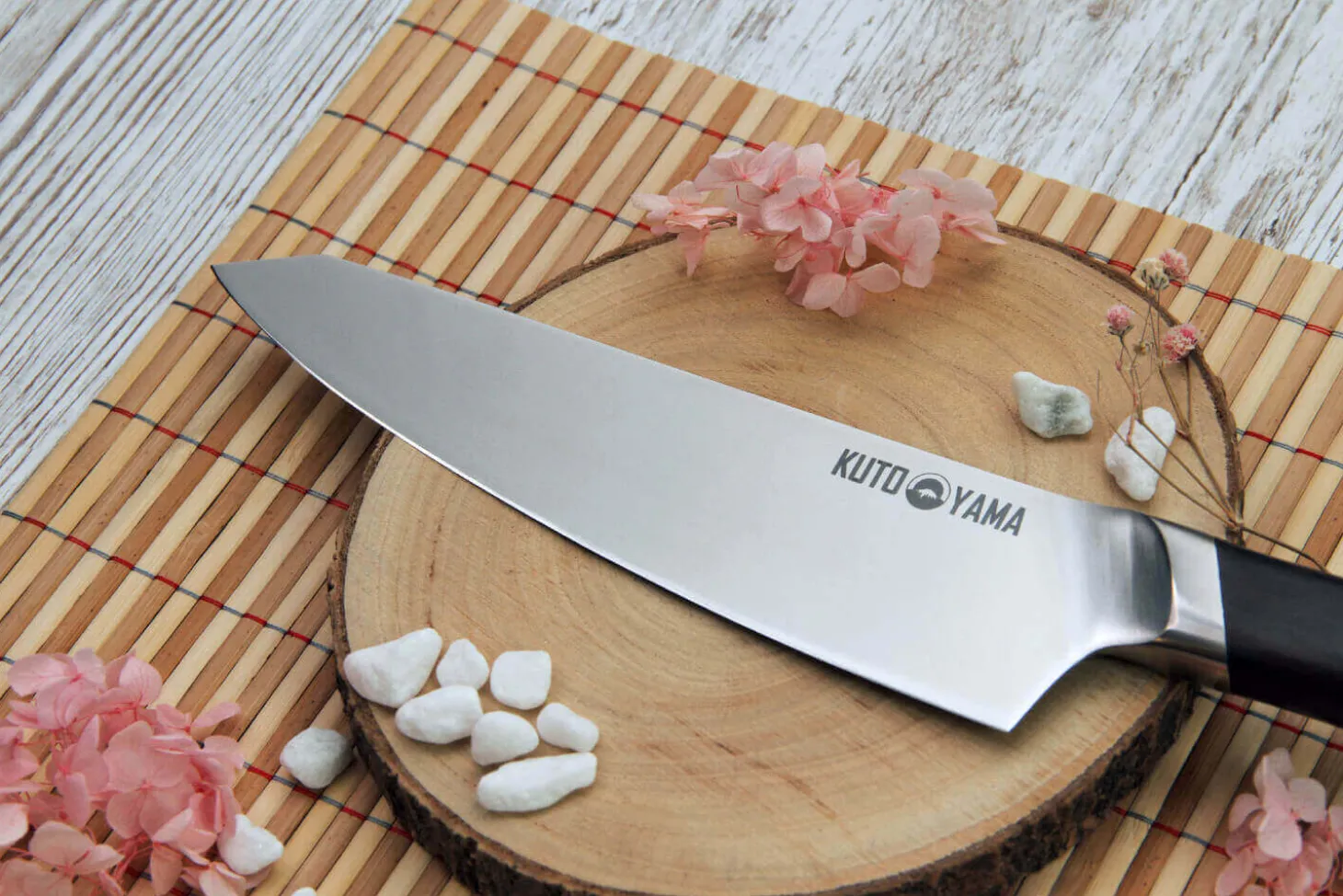 Couteau de chef Kutoyama lame 20cm et manche en bois d'ébène