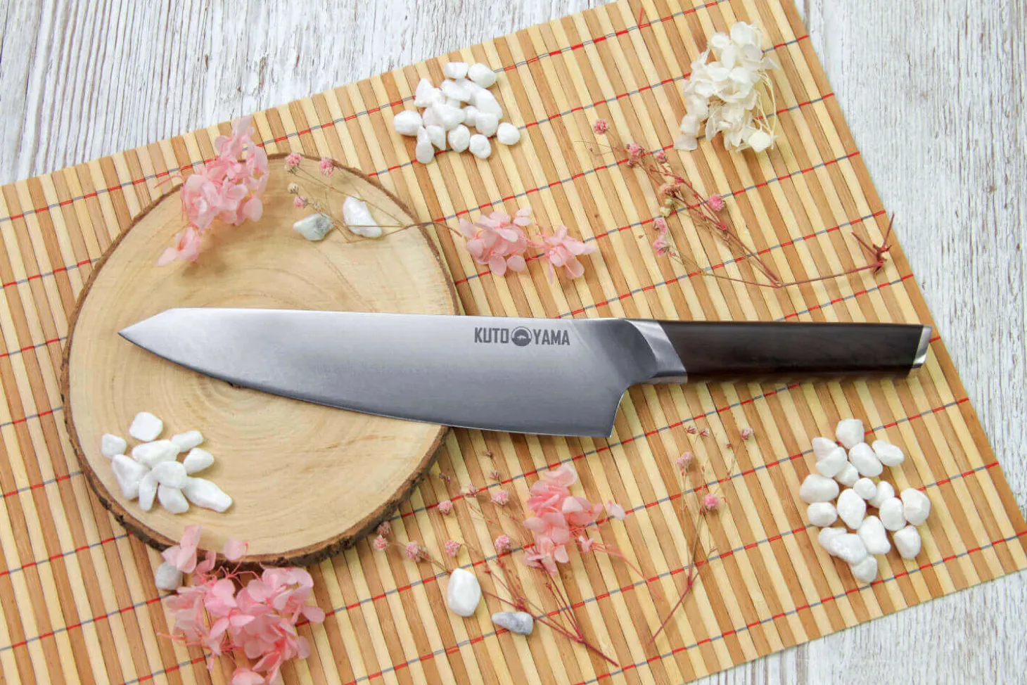 Couteau de chef Kutoyama lame 20cm et manche en bois d'ébène