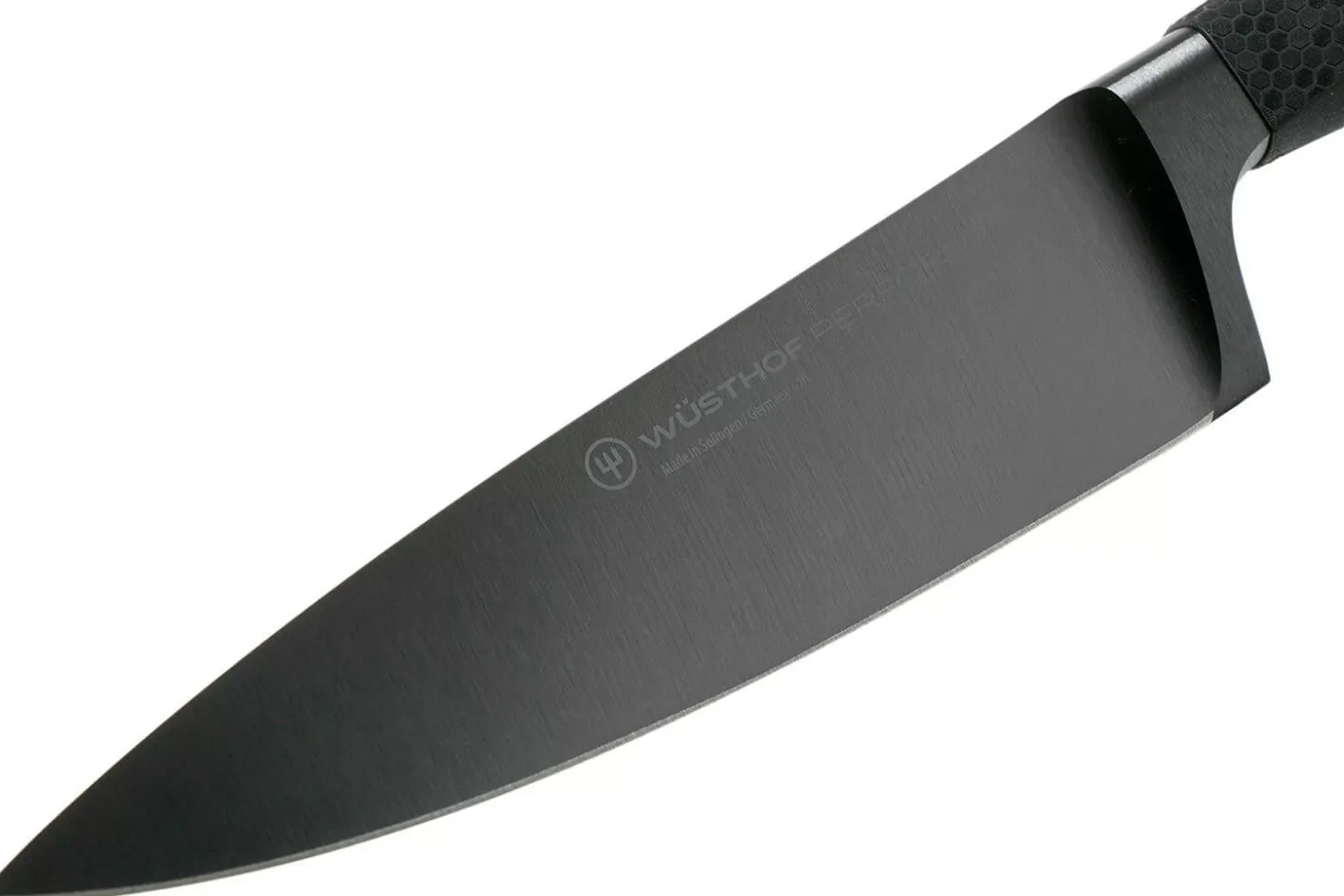 Couteau de chef Wüsthof Performer lame 16cm à revêtement noir anti-rayures