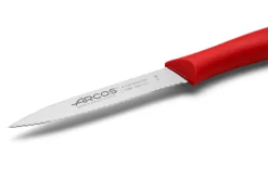 Couteau d'office Arcos Nova lame dentée en acier Nitrum manche rouge 10cm