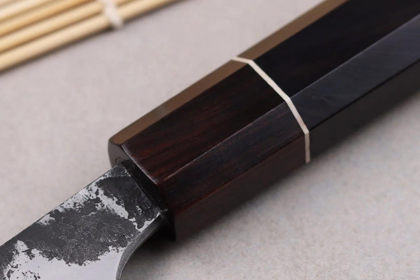 Couteau d'office 9cm japonais artisanal Naoki Mazaki WS2 Black Nashiji