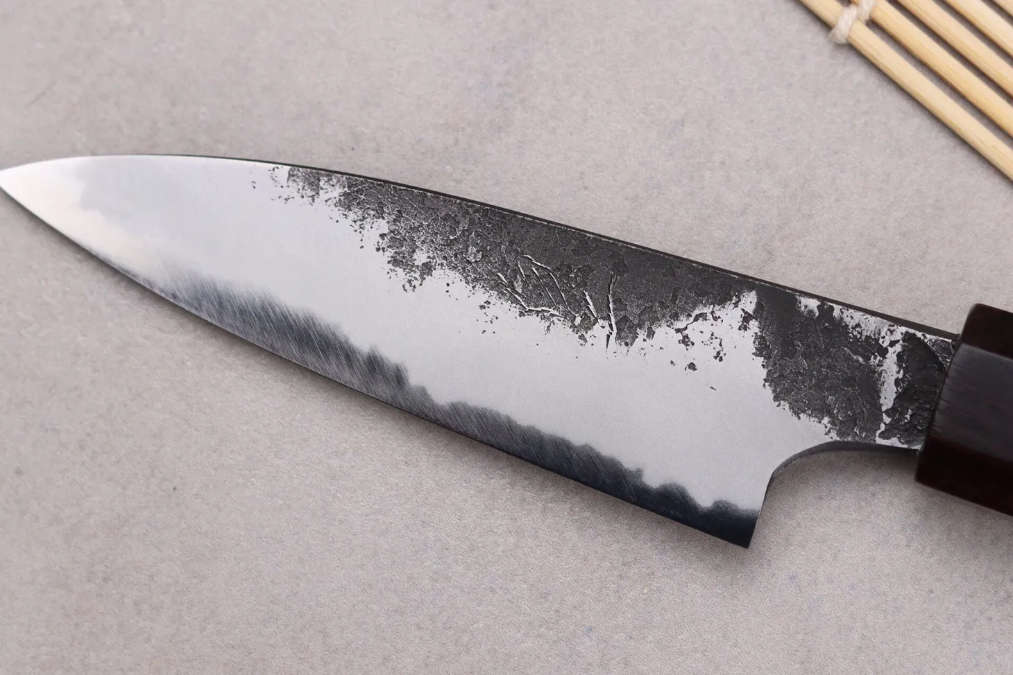 Couteau d'office 9cm japonais artisanal Naoki Mazaki WS2 Black Nashiji