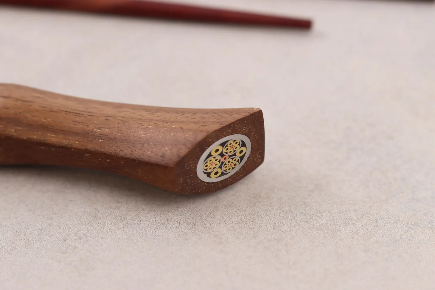 Couteau d'office 9cm Ryda Knives A-30 San Maï et manche en noyer
