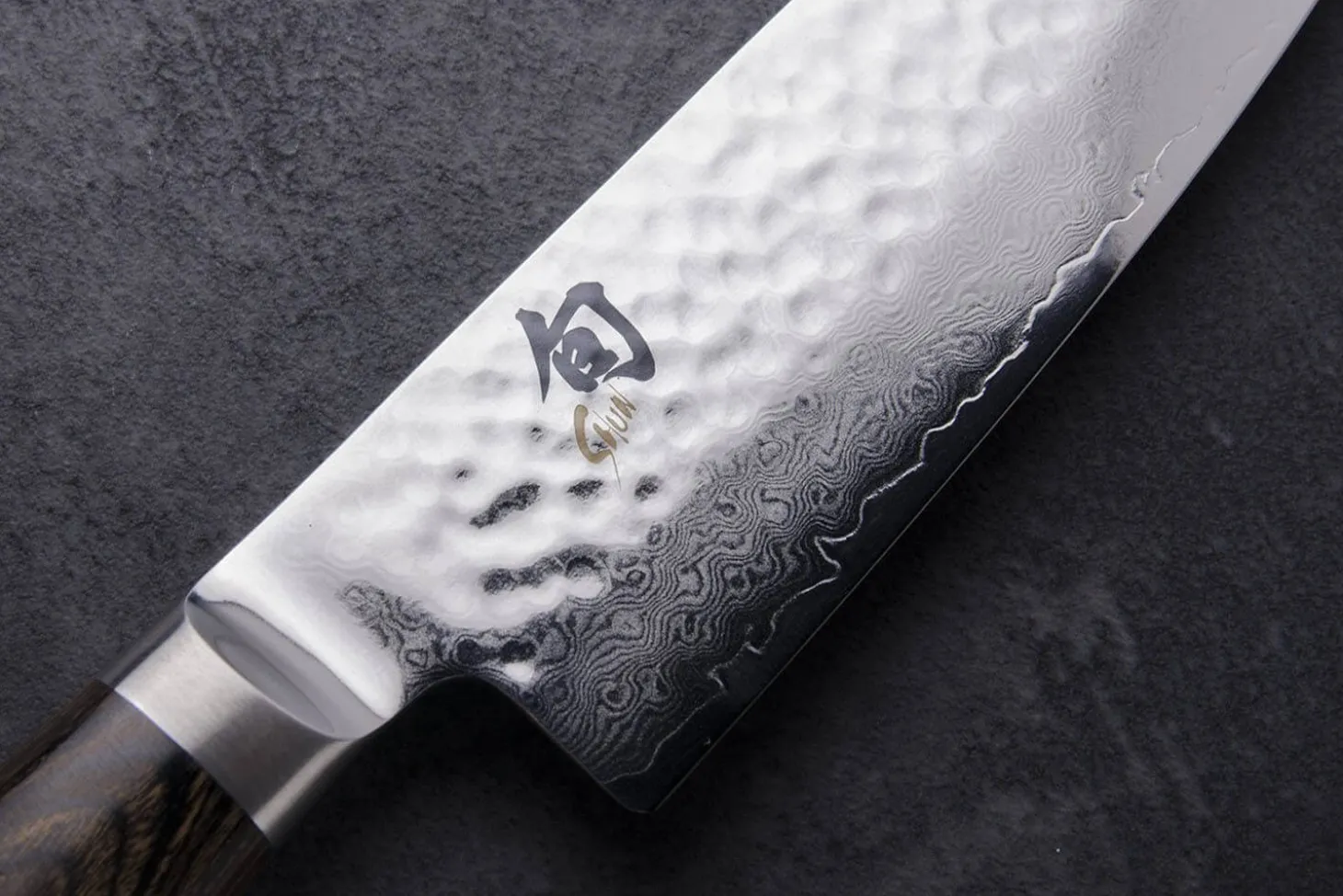 Couteau d'office japonais Kai Shun Premier Tim Mälzer 10cm