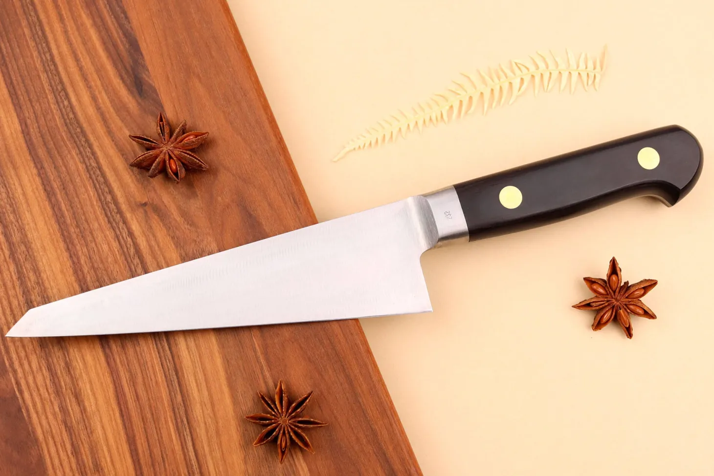 Couteau à désosser honesuki japonais Misono SW