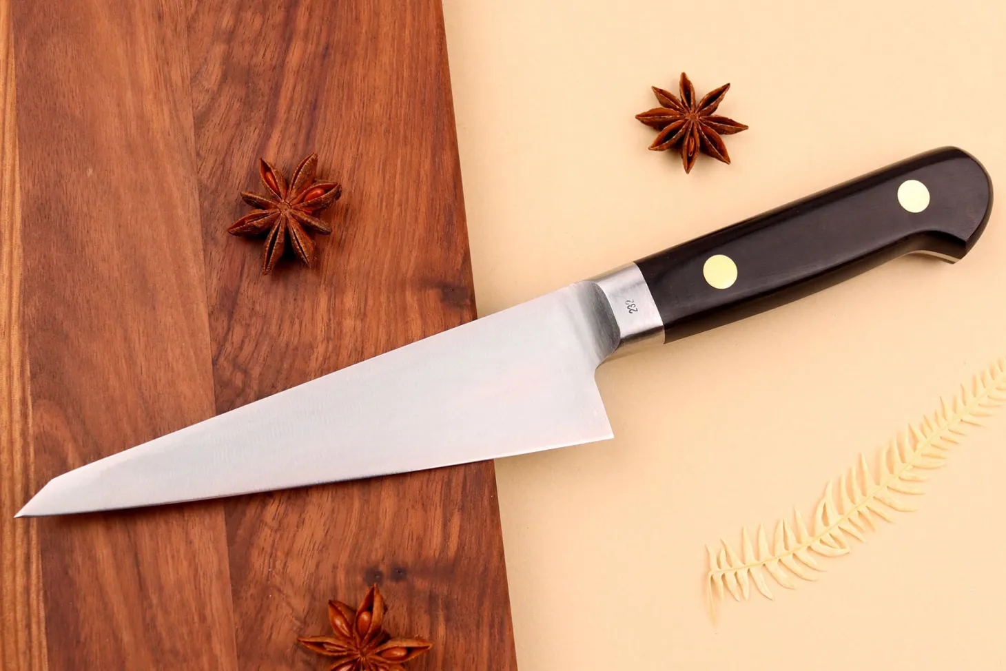 Couteau à désosser honesuki japonais Misono SW