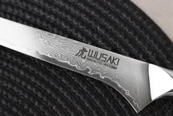 Couteau à désosser Wusaki Sakin Damas 10Cr 15cm manche en fibre de carbone et feuille d'or