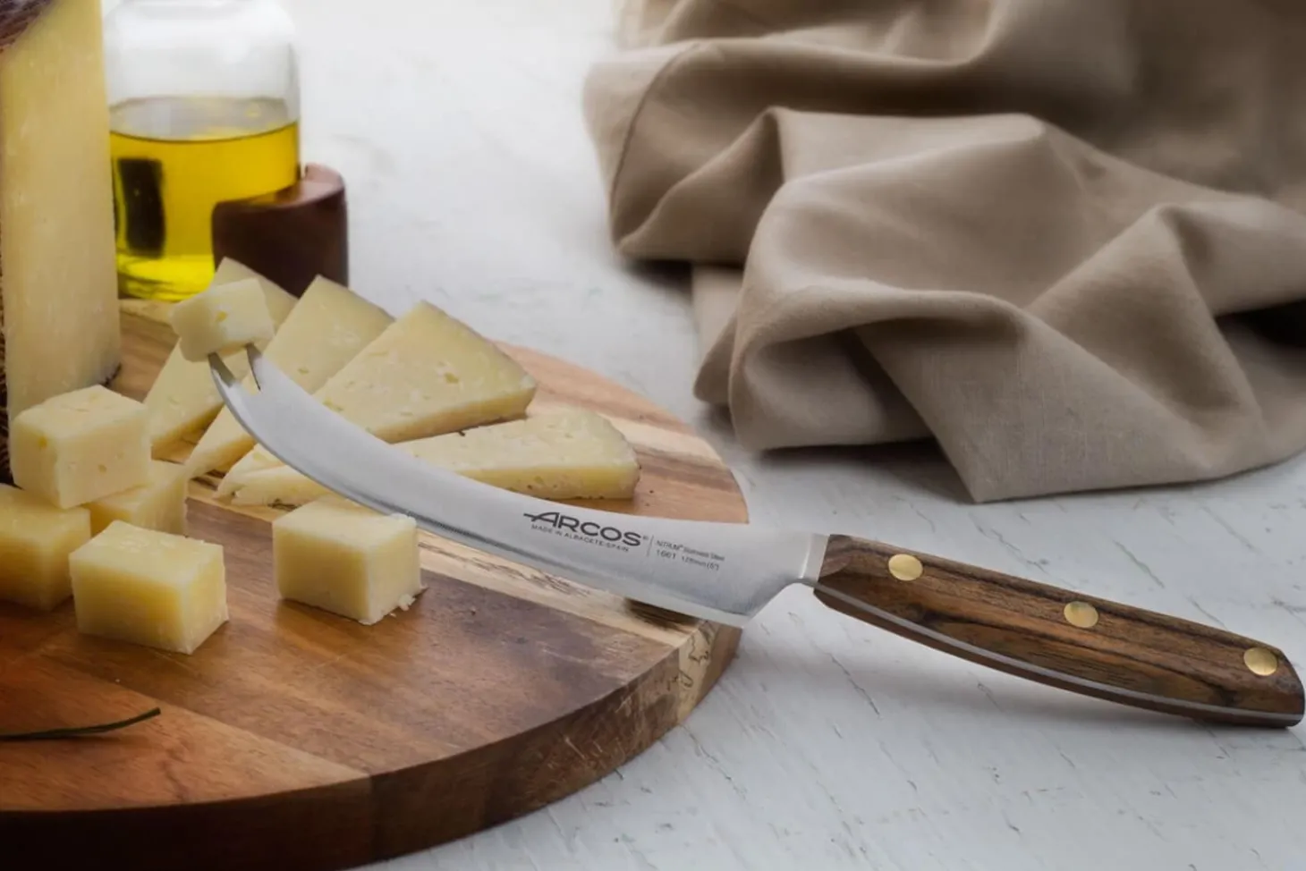 Couteau à fromage Arcos Nòrdika lame 12,5cm