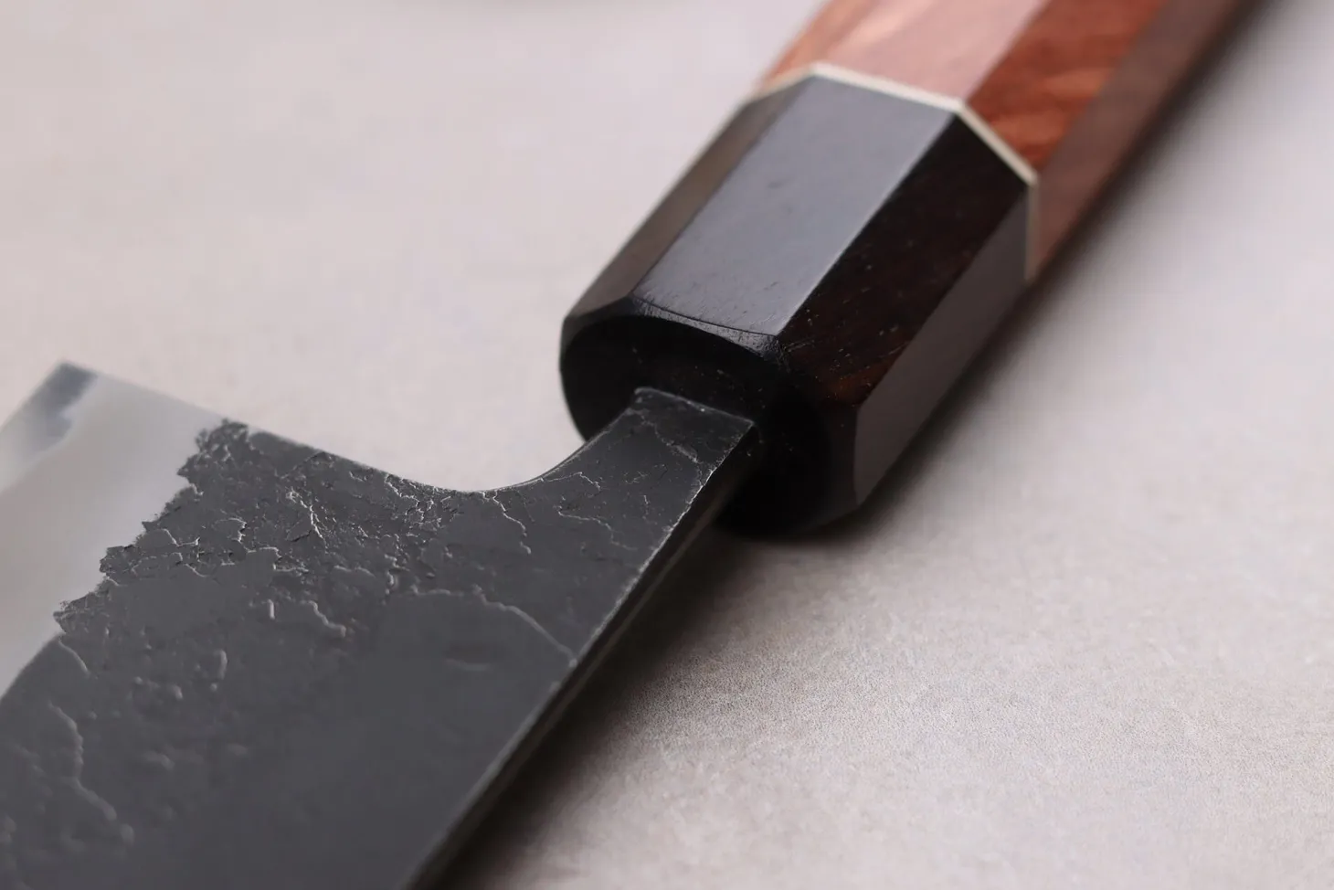 Couteau gyuto 24cm japonais artisanal Masashi Yamamoto BS1 Black Nashiji