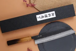 Couteau kiritsuke 24cm japonais artisanal Yuzo Black AS chêne brûlé