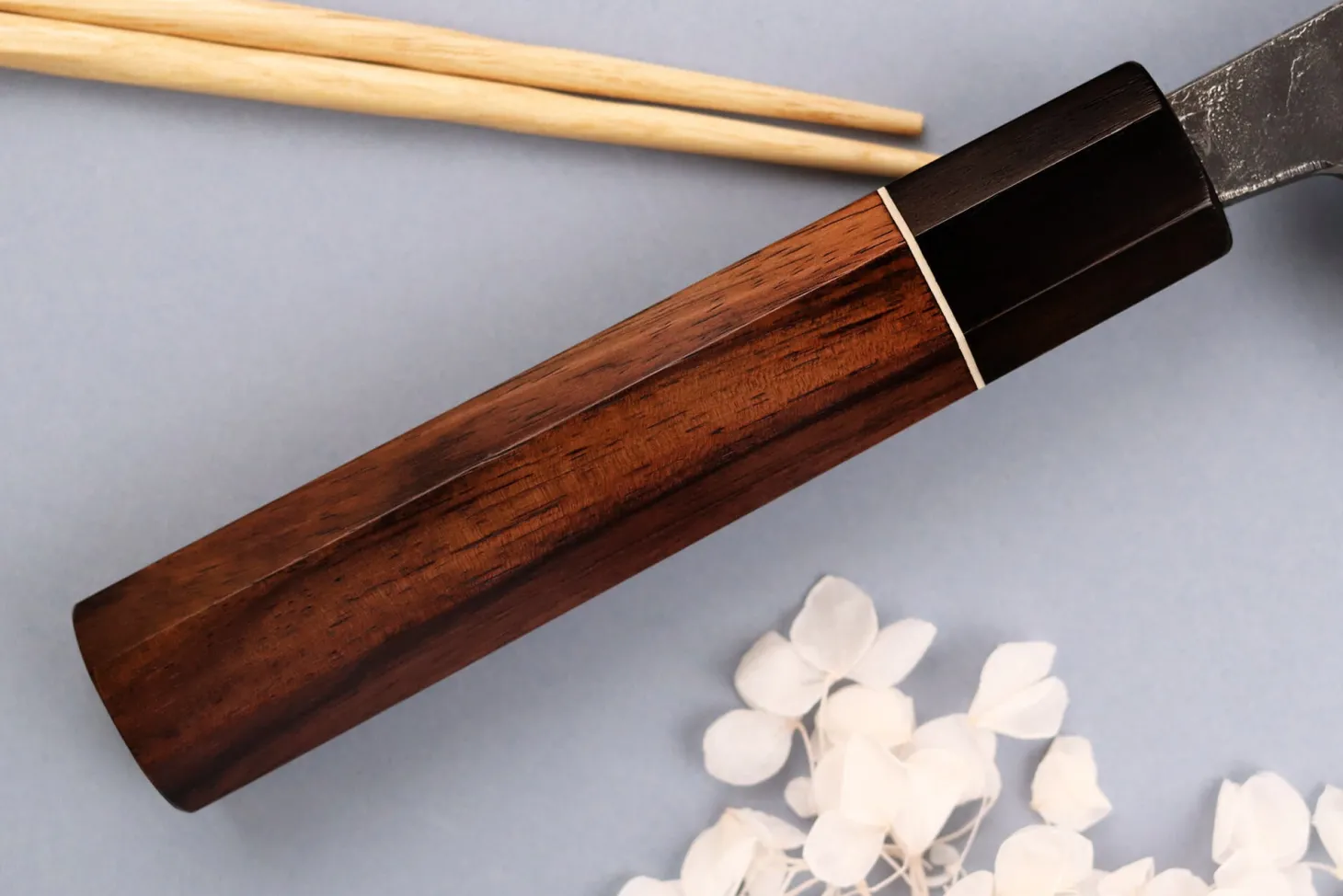 Couteau kiritsuke 21cm japonais artisanal Yuzo Black Nashiji