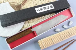 Couteau kiritsuke japonais artisanal Wusaki Unagi AUS10 damas 21cm manche chêne