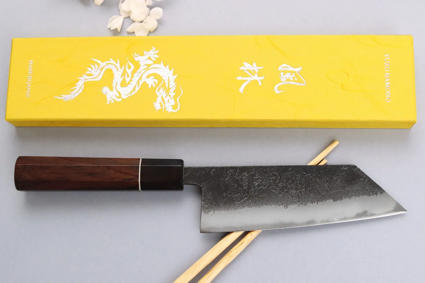Couteau ko-bunka 13,5cm japonais artisanal Yuzo Black Nashiji