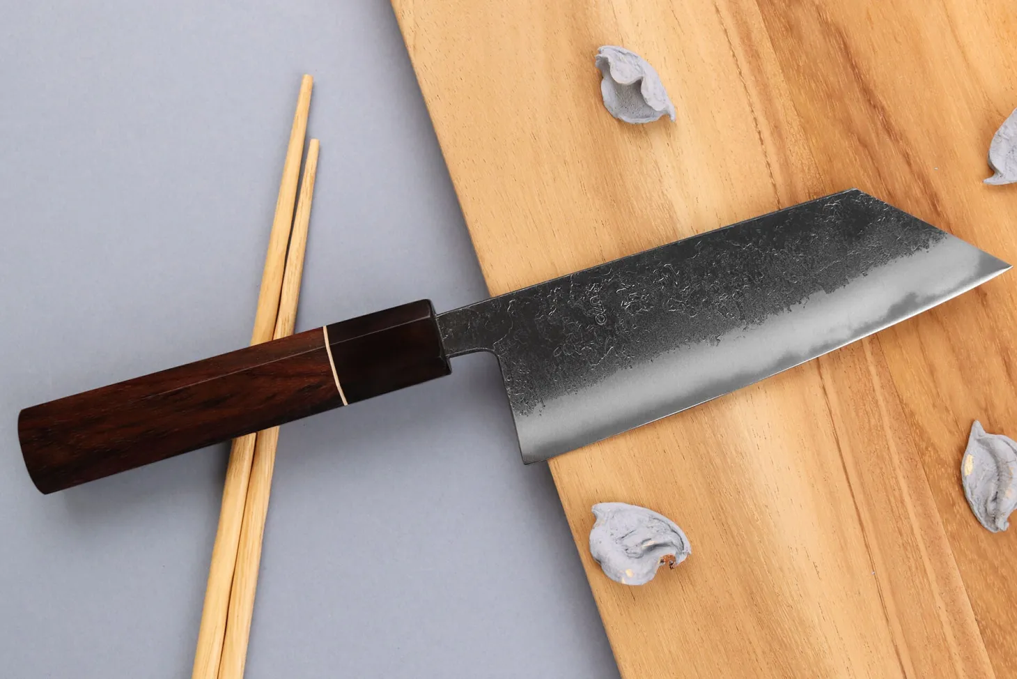 Couteau ko-bunka 13,5cm japonais artisanal Yuzo Black Nashiji