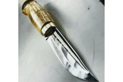 Couteau Marttiini Lynx 131010 lame 11cm manche bouleau madré + étui
