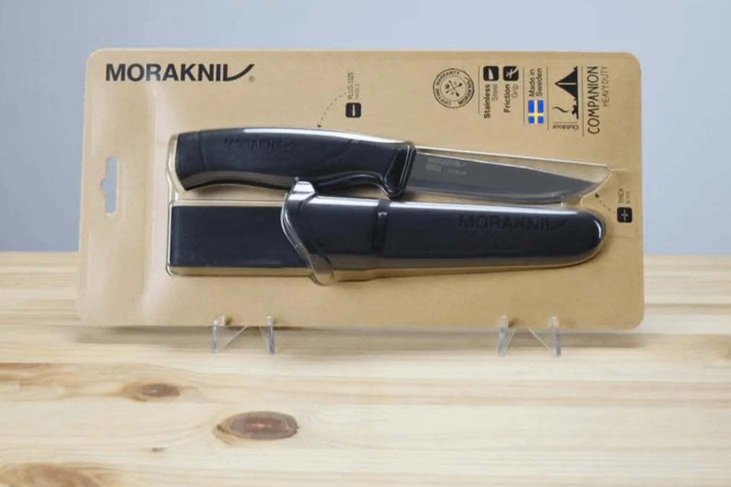 Couteau Mora Companion Heavy Duty 13158 lame inox 10,4cm manche caoutchouc noir + étui