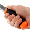 Couteau Mora Companion Heavy Duty F 12211 lame carbone 10,4cm manche caoutchouc noir/orange + étui