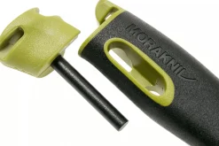 Couteau Mora Companion Spark 13570 lame inox 10,4cm manche caoutchouc vert avec pierre à feu + étui