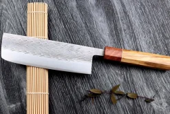 Couteau nakiri 16,5cm japonais artisanal Yuzo SLD olivier et cognassier