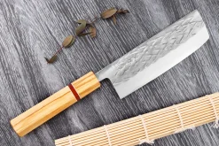 Couteau nakiri 16,5cm japonais artisanal Yuzo SLD olivier et sequoia