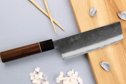 Couteau nakiri 16,5cm japonais artisanal Yuzo Black Nashiji