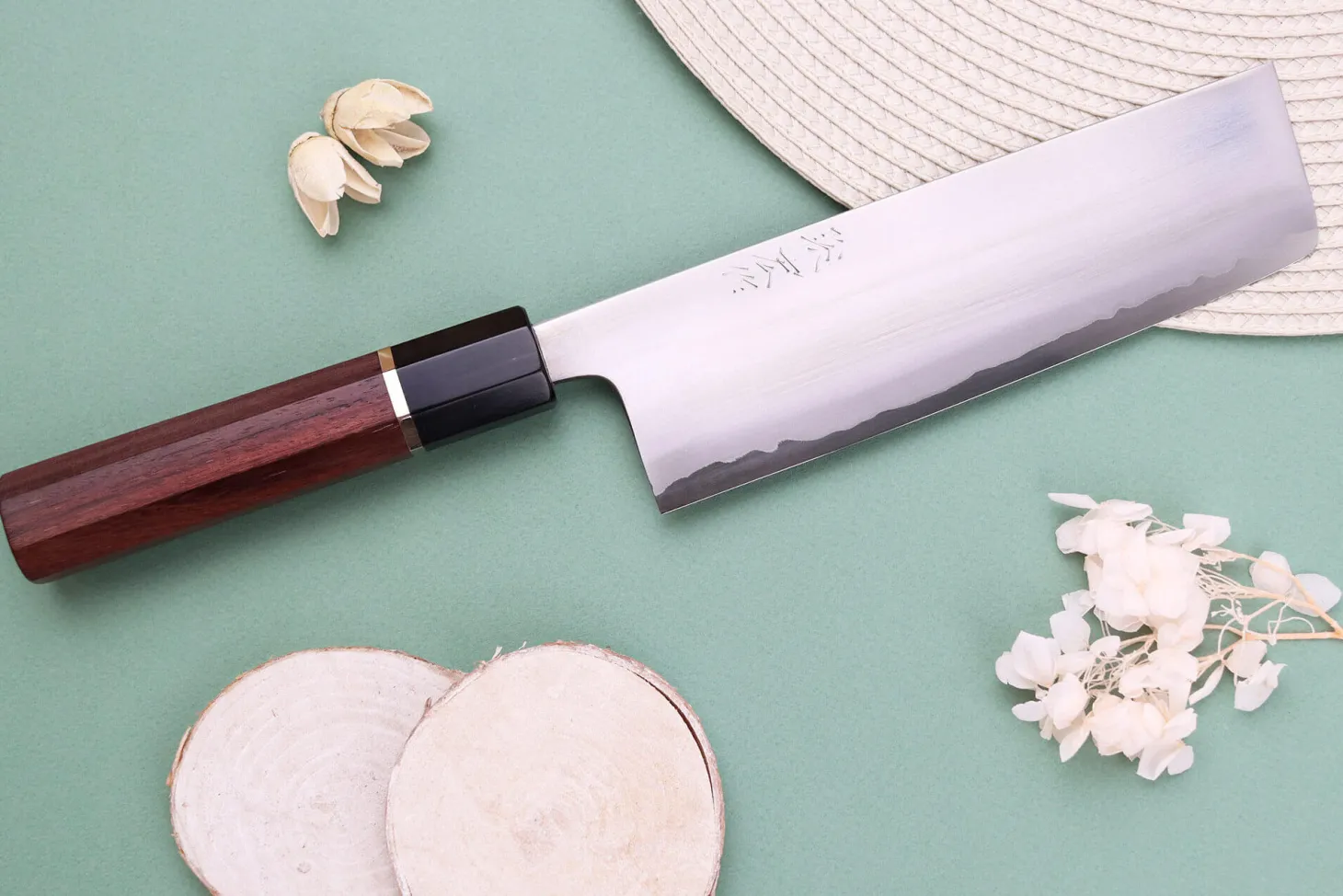 Couteau nakiri 16,5cm japonais artisanal Toshihiro Wakui Shirogami 2 San Maï poli