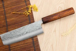 Couteau nakiri japonais artisanal Wusaki Yoshi G3 chêne 16,5cm