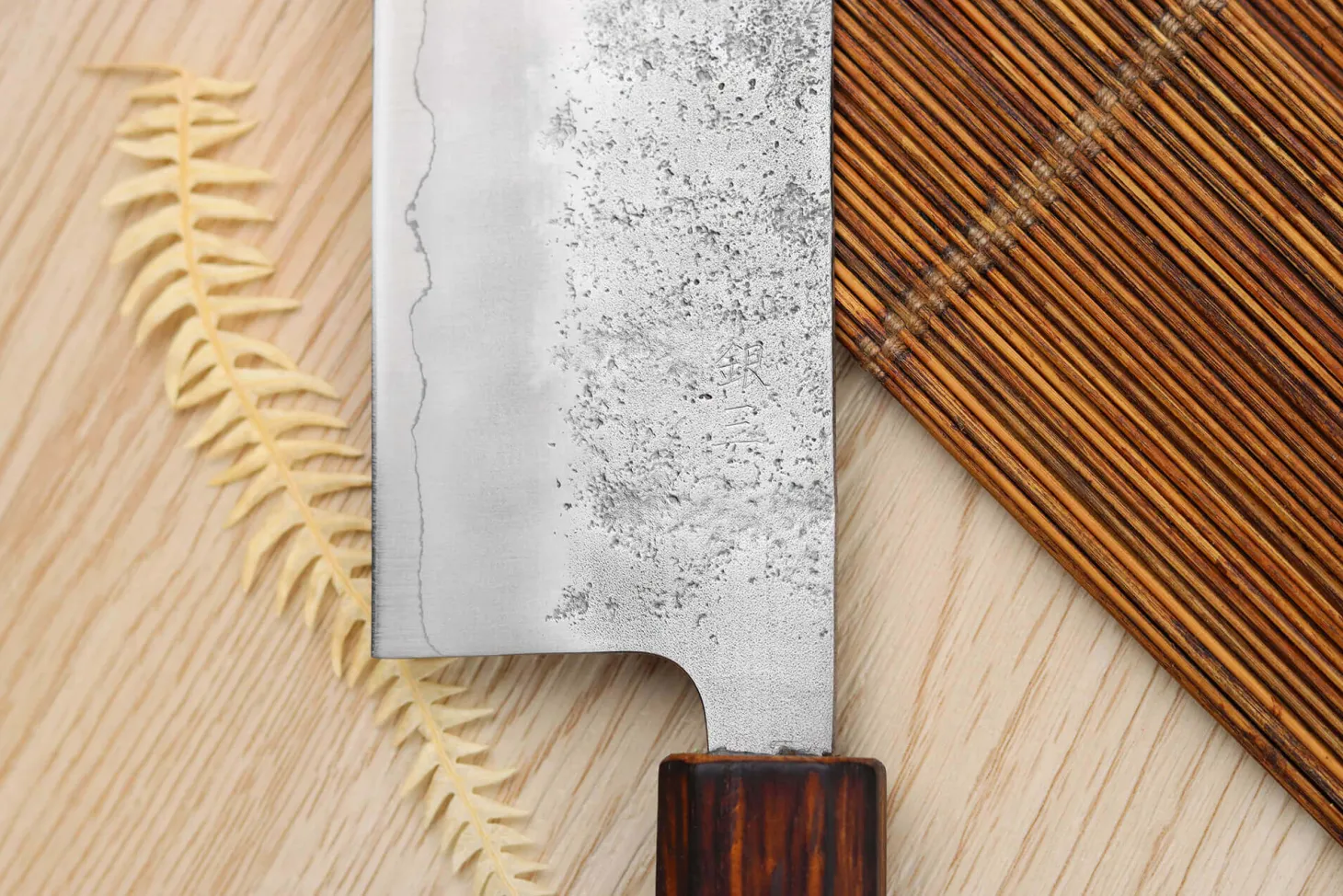 Couteau nakiri japonais artisanal Wusaki Yoshi G3 chêne 16,5cm