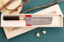 Couteau nakiri japonais artisanal Takeshi Saji VG10 Gold 16,5cm