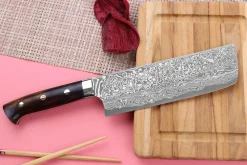 Couteau nakiri japonais Takeshi Saji R2 Damas Mosaïque 16,5cm
