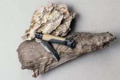 Couteau Opinel N°08 Horizon moutarde & noir