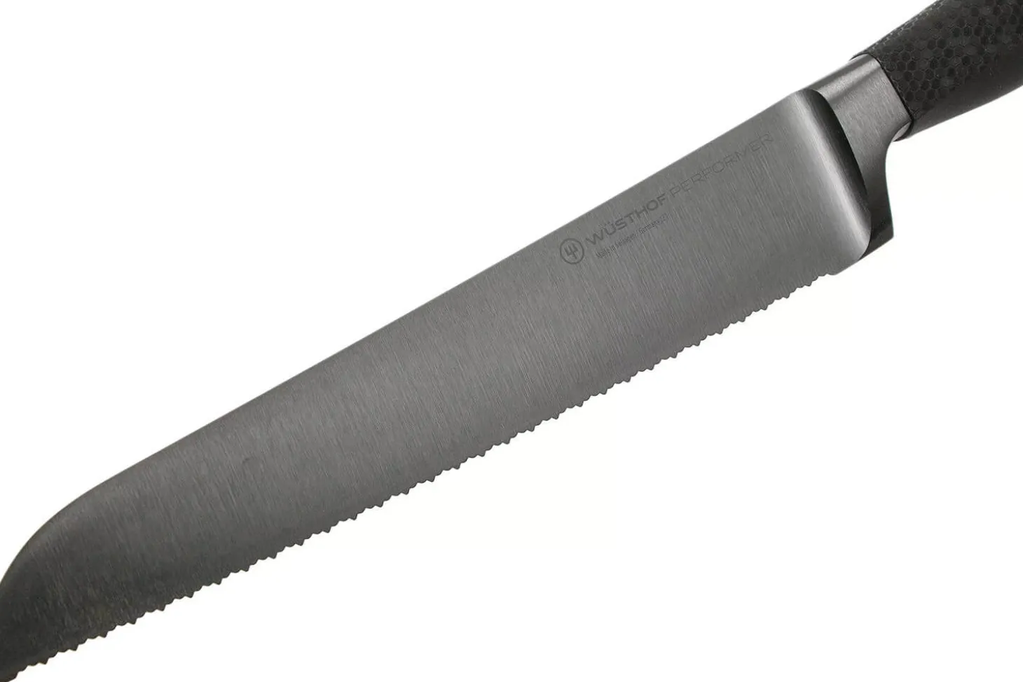 Couteau à pain Wüsthof Performer lame micro dentelée 23cm à revêtement anti-rayures