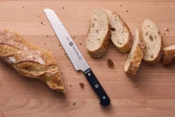 Couteau à pain ZWILLING Gourmet 20cm manche riveté