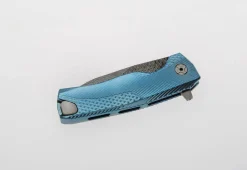 Couteau pliant LionSteel ROK damas manche titanium bleu 11cm