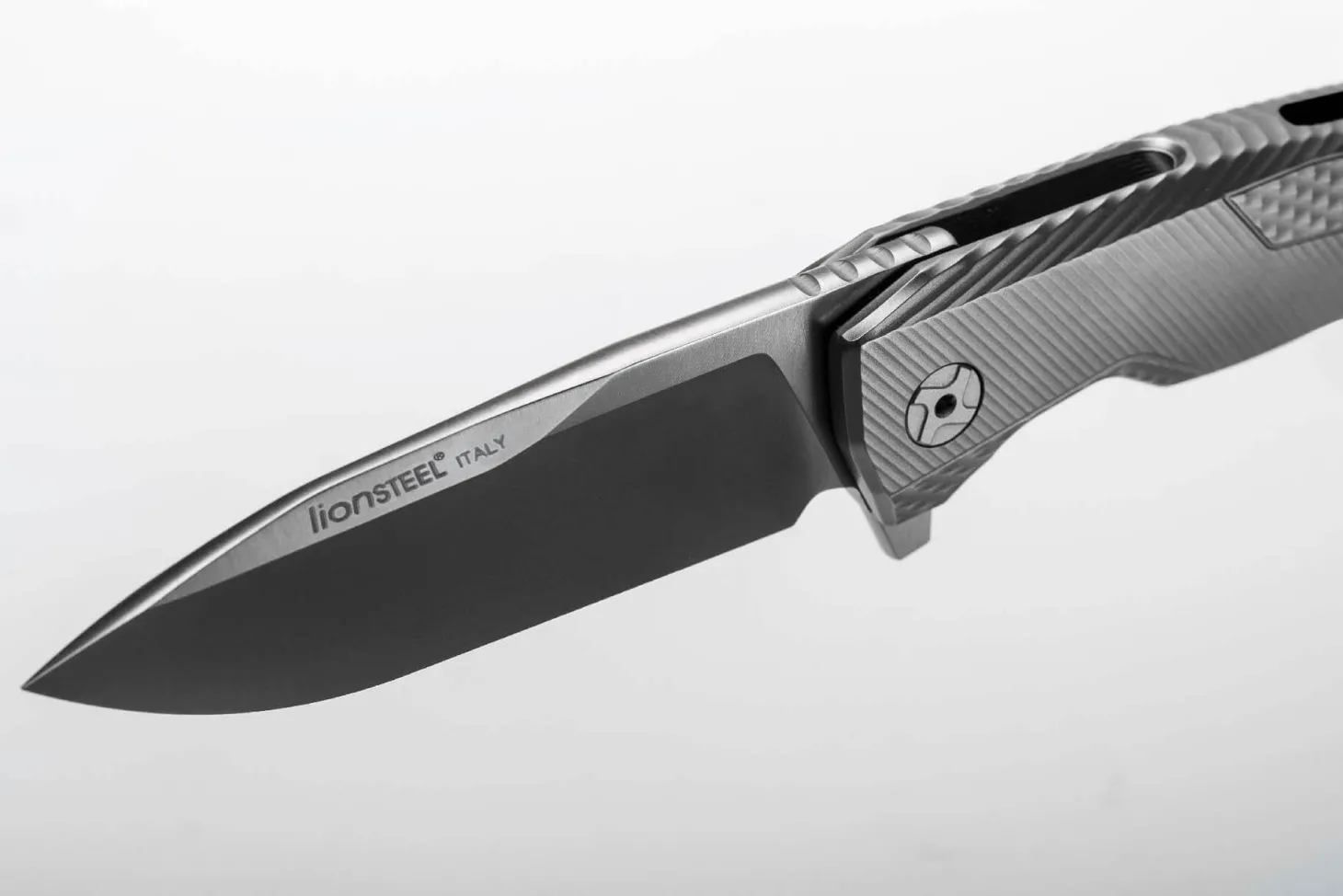 Couteau pliant LionSteel ROK manche monobloc 11cm