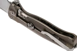 Couteau pliant LionSteel SR22 manche titanium 10cm pic brise-vitre