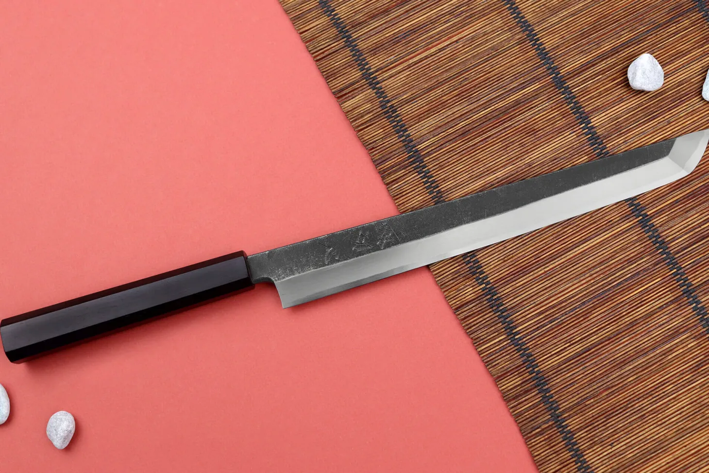 Couteau sakimaru 27cm japonais artisanal Hatsukokoro Shirasagi manche en ébène