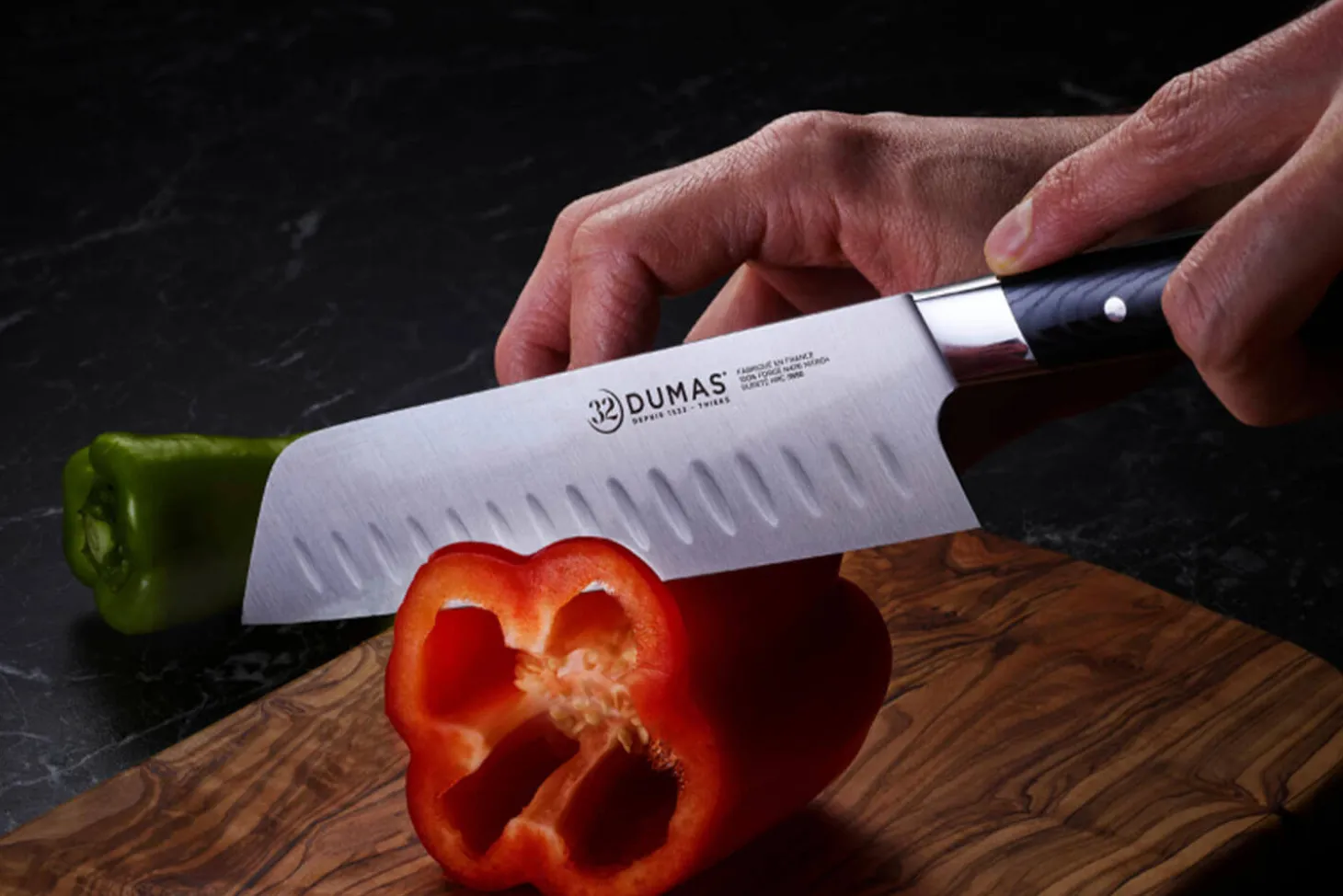 Couteau santoku alvéolé 18cm 32 Dumas Signature manche en micarta