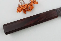 Couteau santoku 18cm japonais artisanal Hatsukokoro Yorokobi Kurouchi Damas