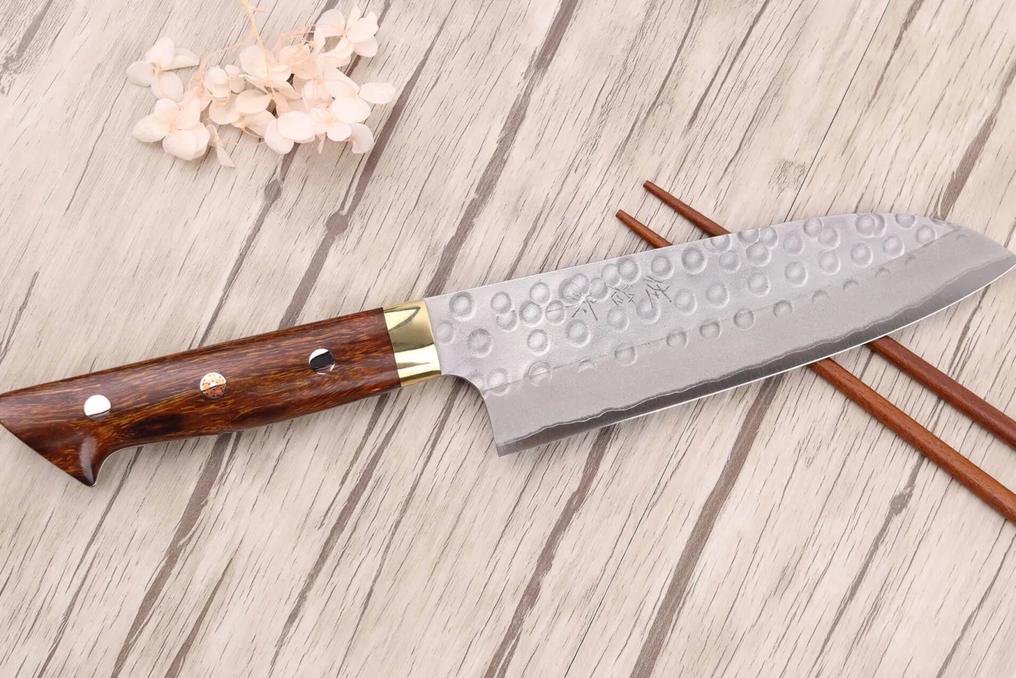 Couteau santoku 16,5cm japonais artisanal Masakage Zero