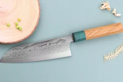 Couteau santoku 16,5cm japonais artisanal Makoto Kurosaki Kodama VG10
