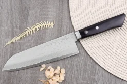 Couteau santoku 16,5cm japonais artisanal Masutani VG10 Damas