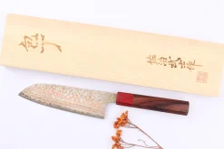 Couteau santoku 16,5cm japonais artisanal Takeshi Saji VG10 Rainbow Nashiji