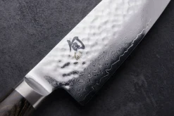 Couteau Santoku damassé Shun Premier Tim Mälzer 14cm