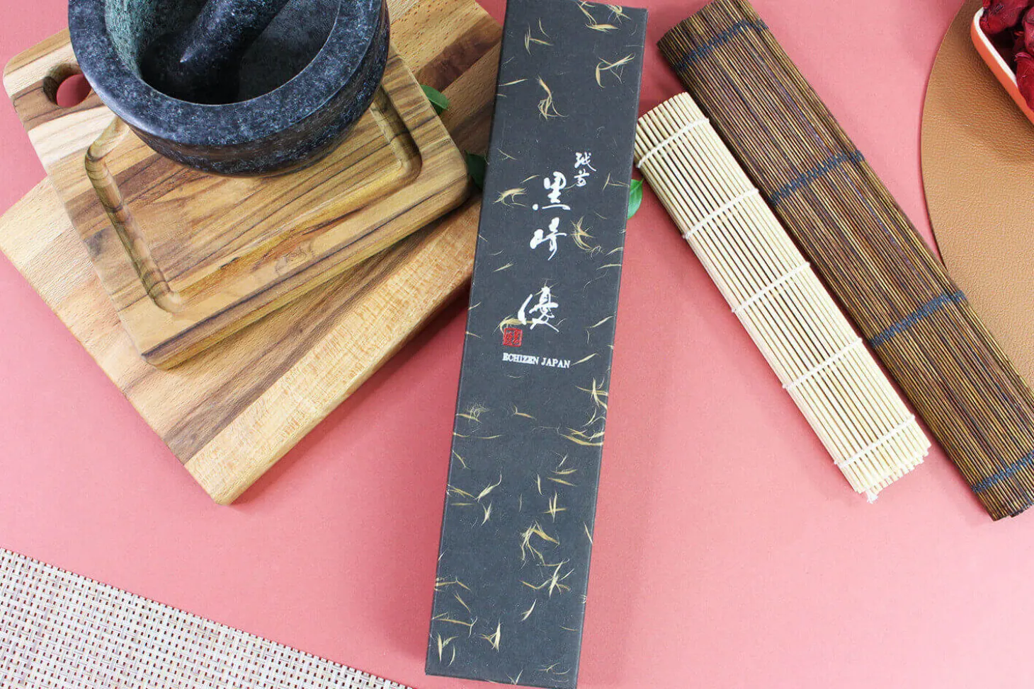 Couteau santoku japonais artisanal Yu Kurosaki Yami Aogami Super 16,5cm