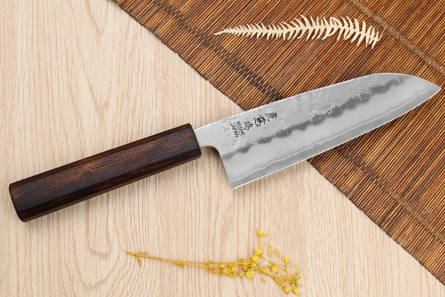 Couteau santoku japonais artisanal Wusaki Yoshi G3 chêne 16,5cm
